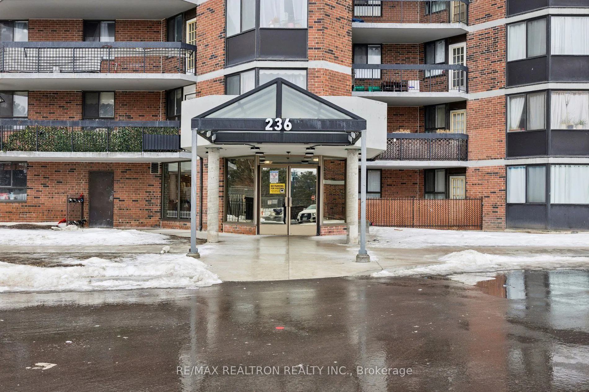 236 Albion Road #903