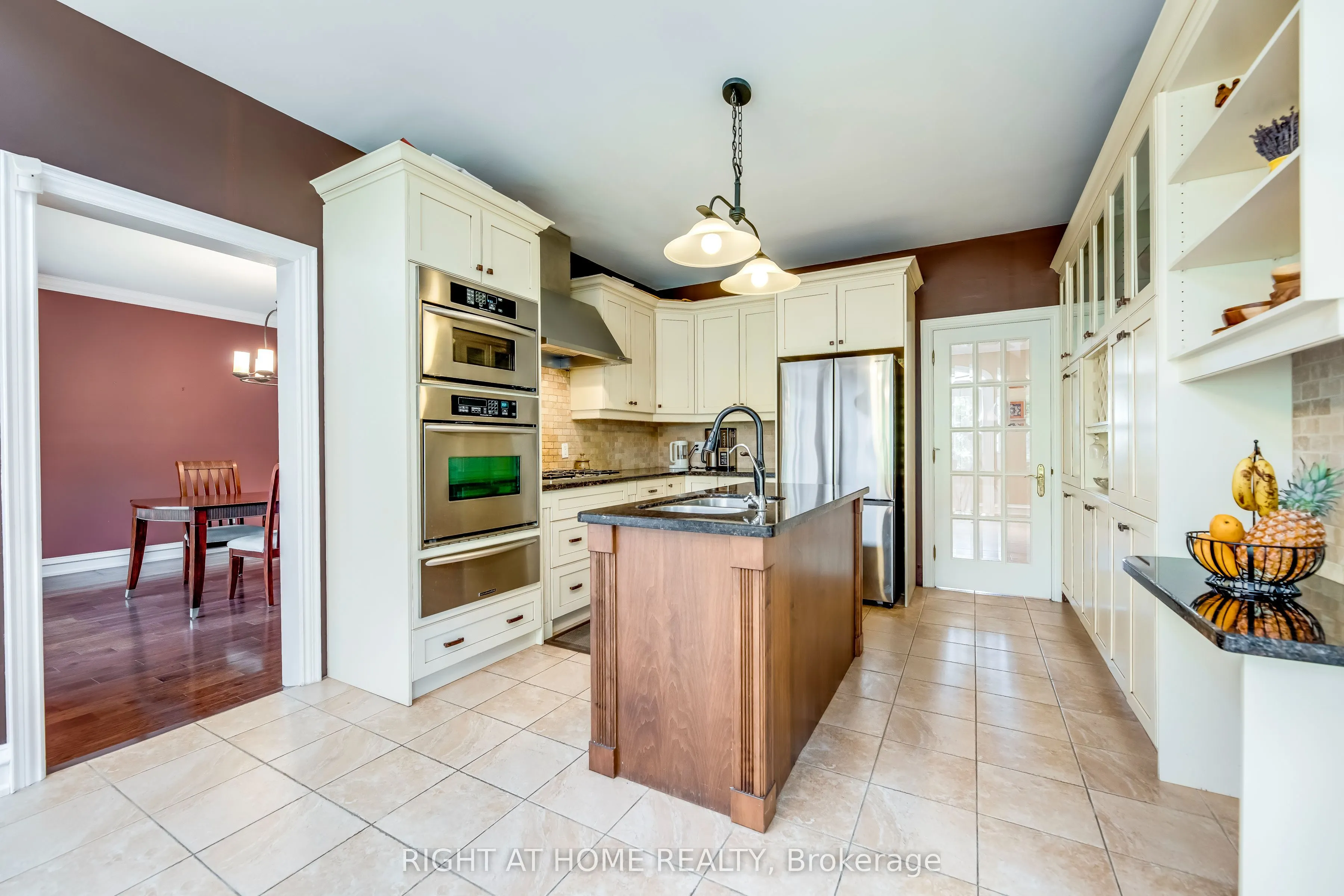 2175 Oneida Court