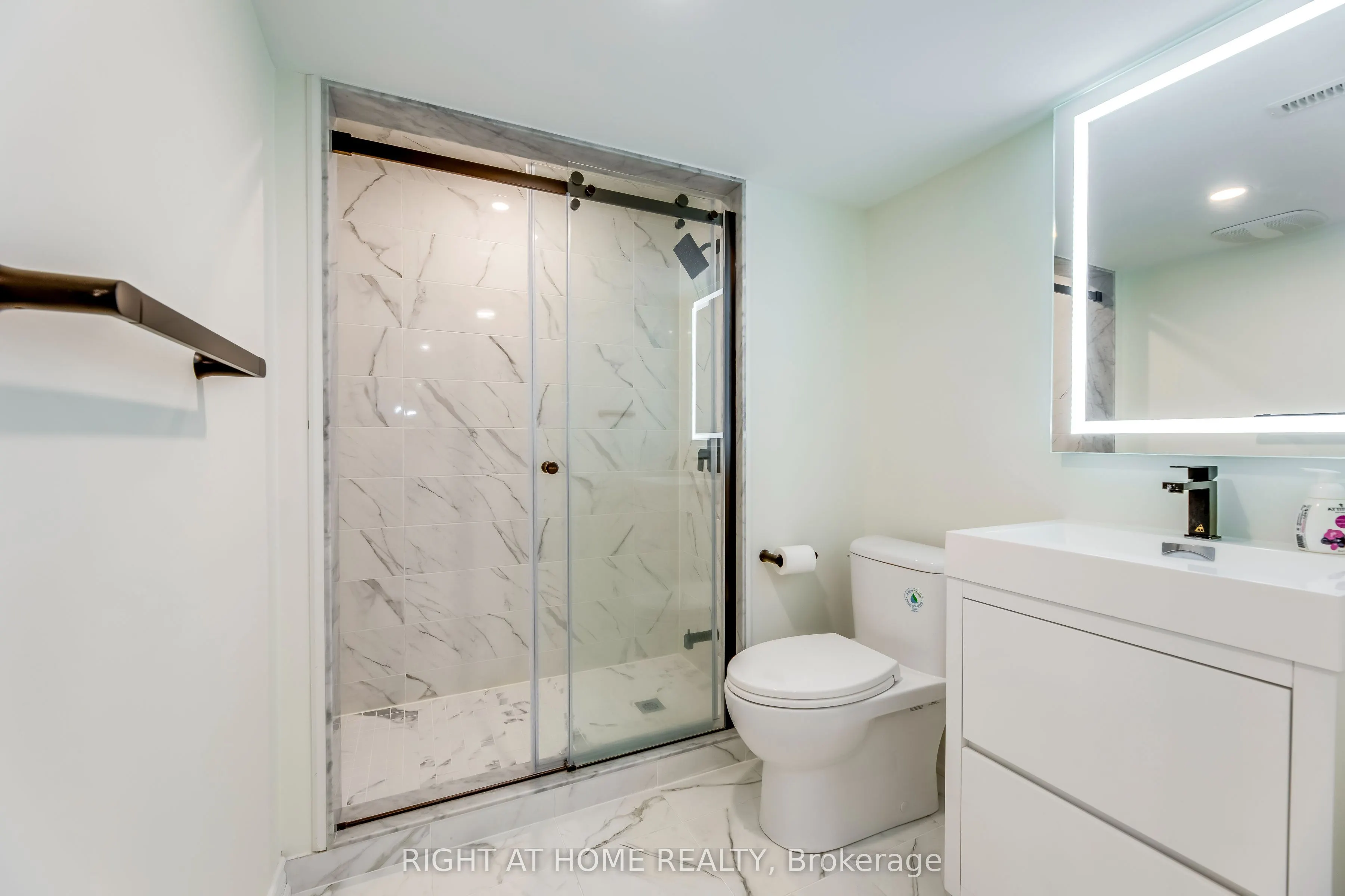 2175 Oneida Court