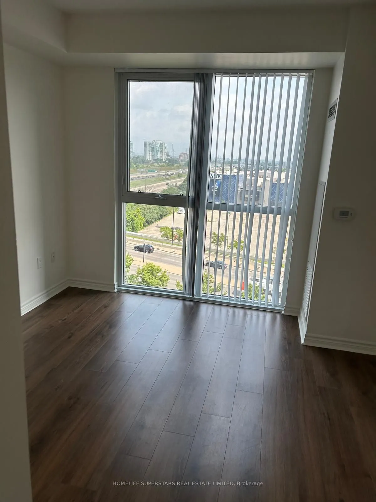 349 Rathburn Road W #1006