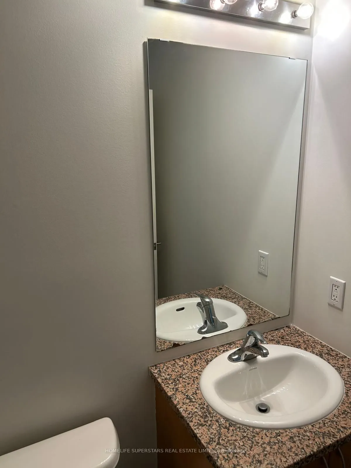 349 Rathburn Road W #1006