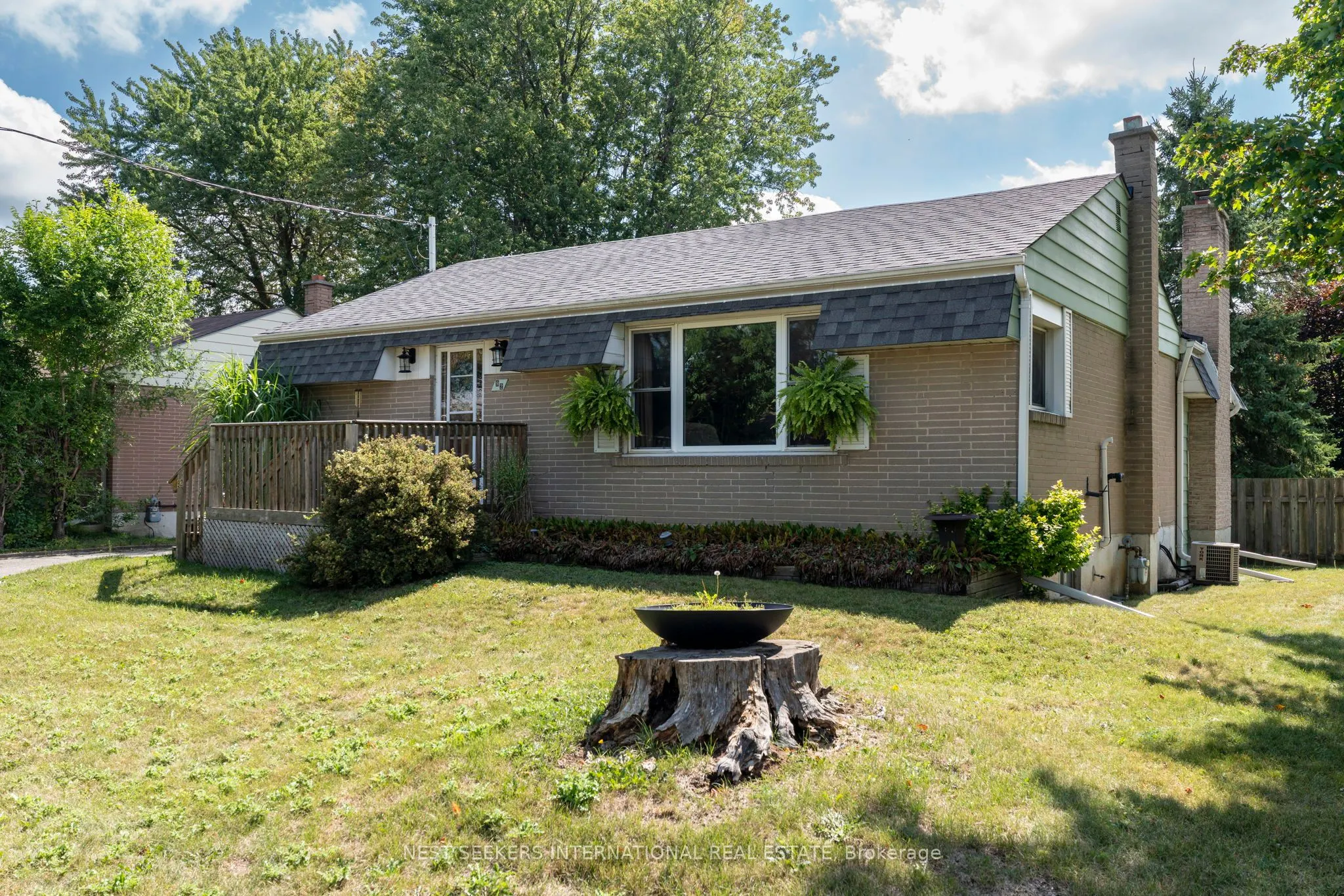 92 Ellwood Drive