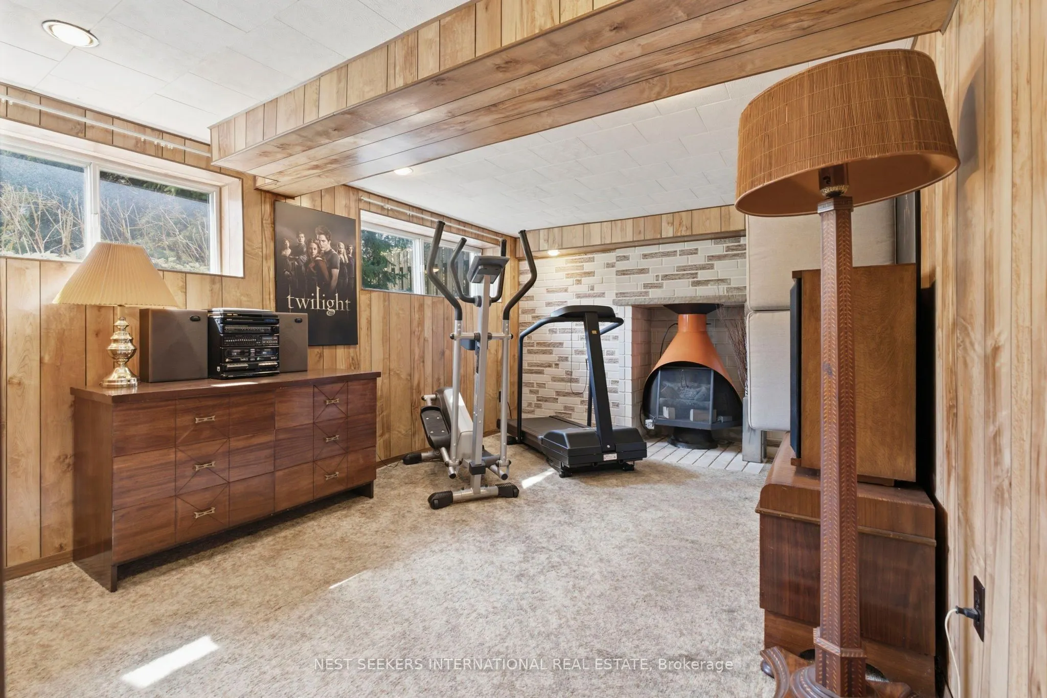 92 Ellwood Drive