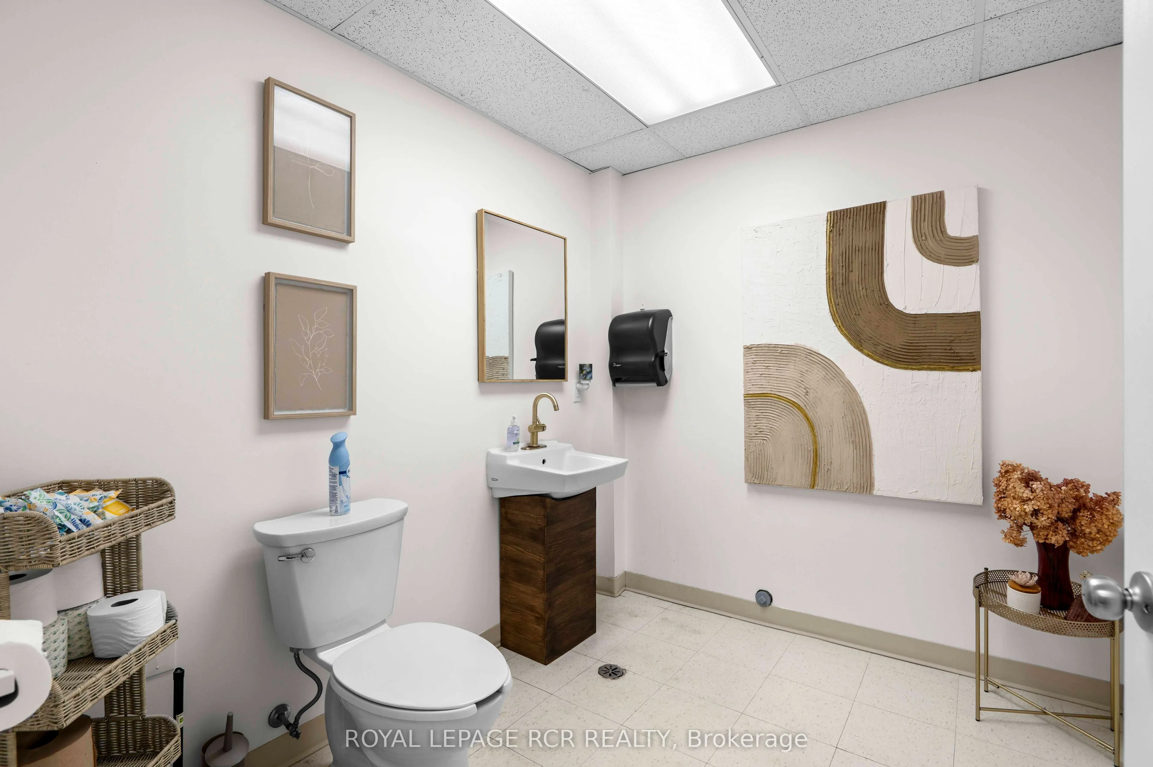 229 Broadway #20