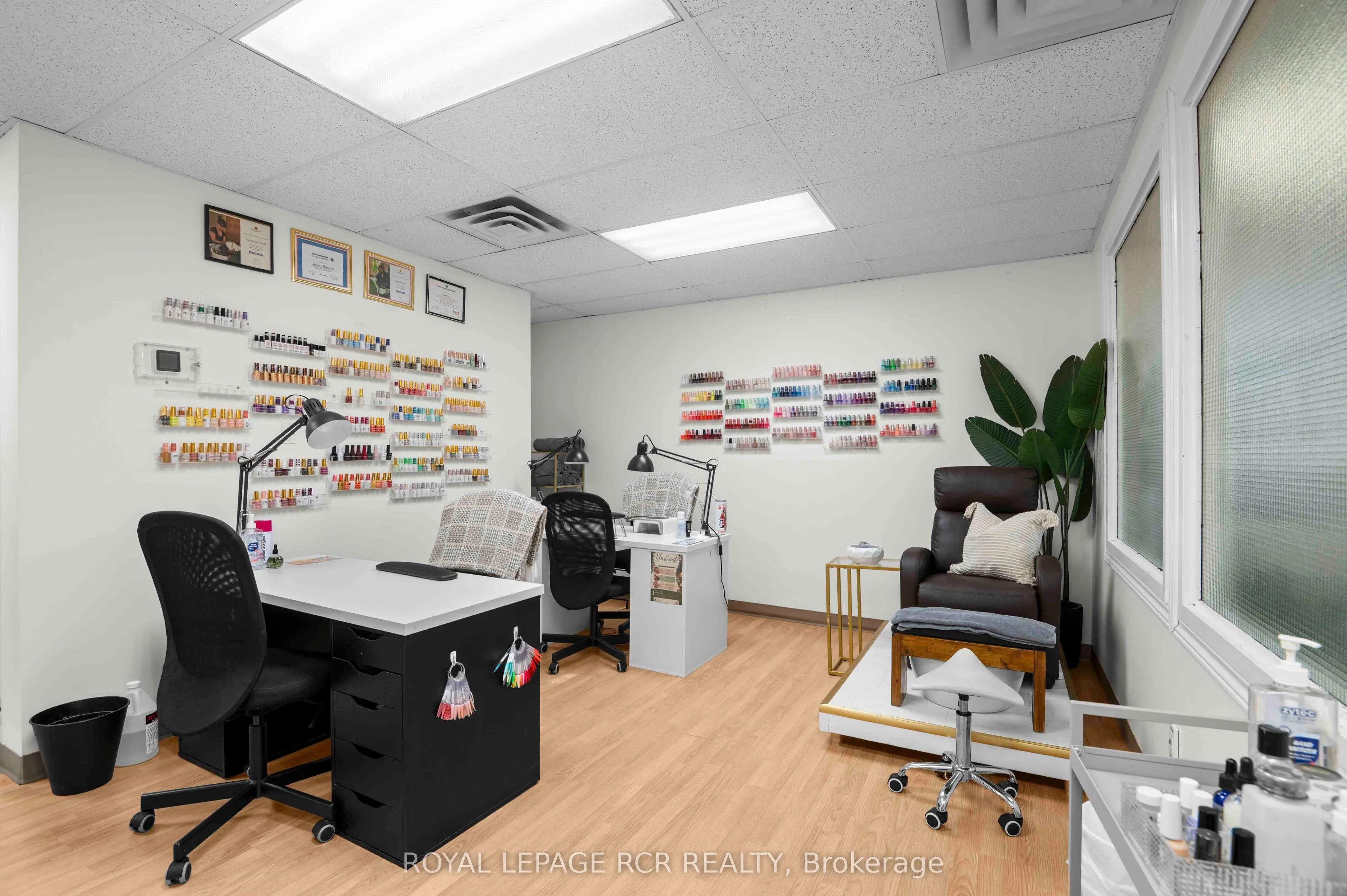 229 Broadway #20