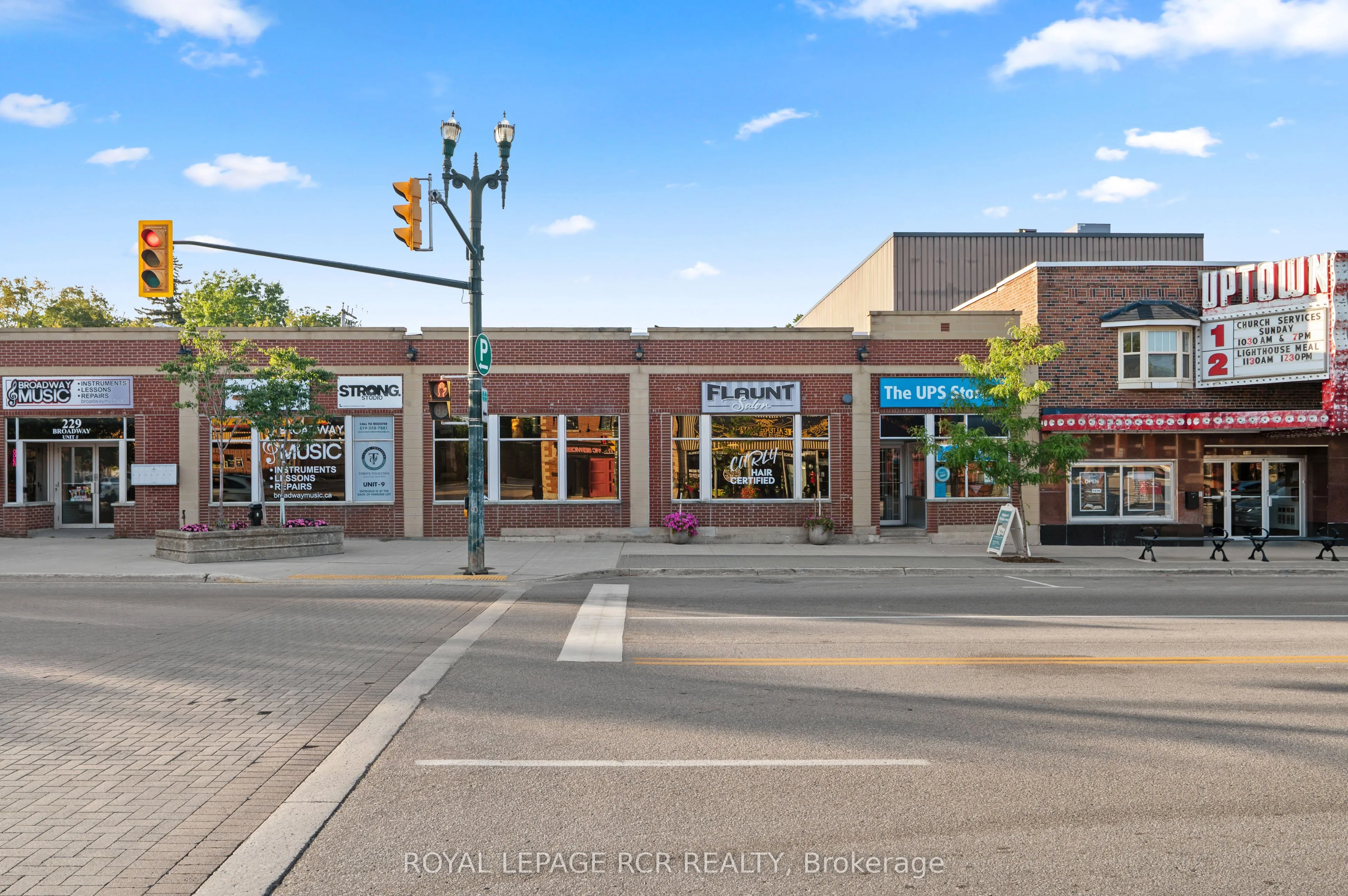 229 Broadway #20