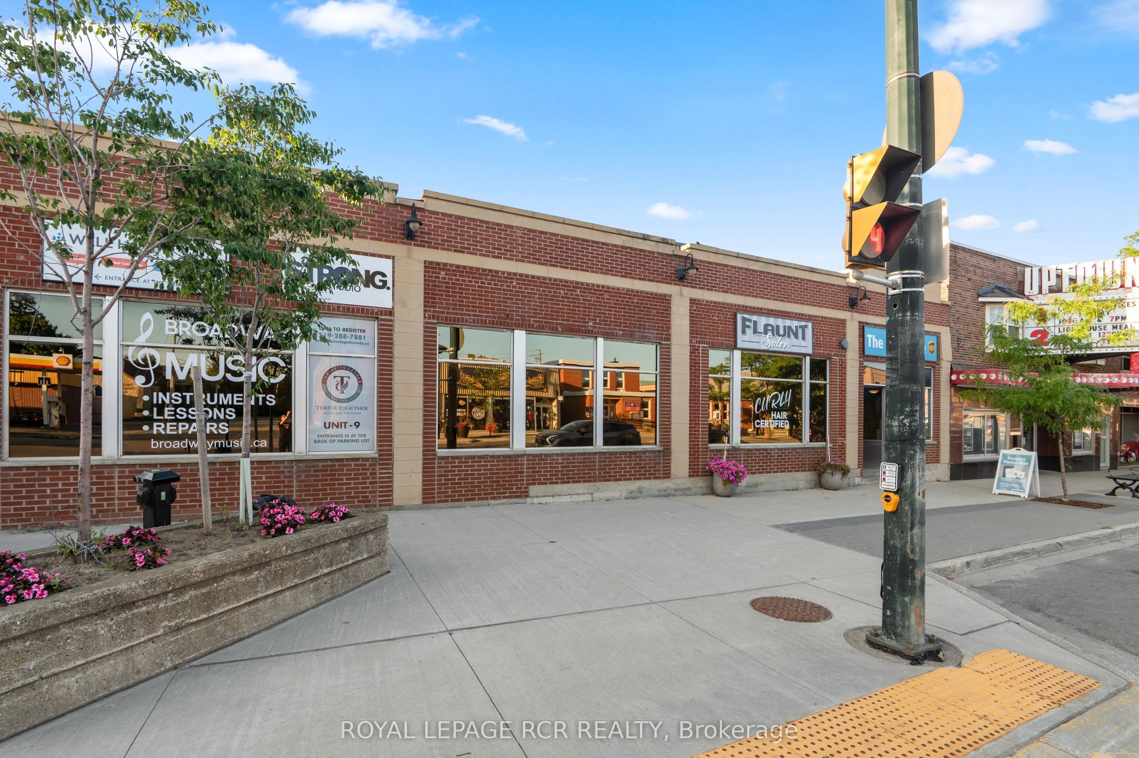 229 Broadway #20