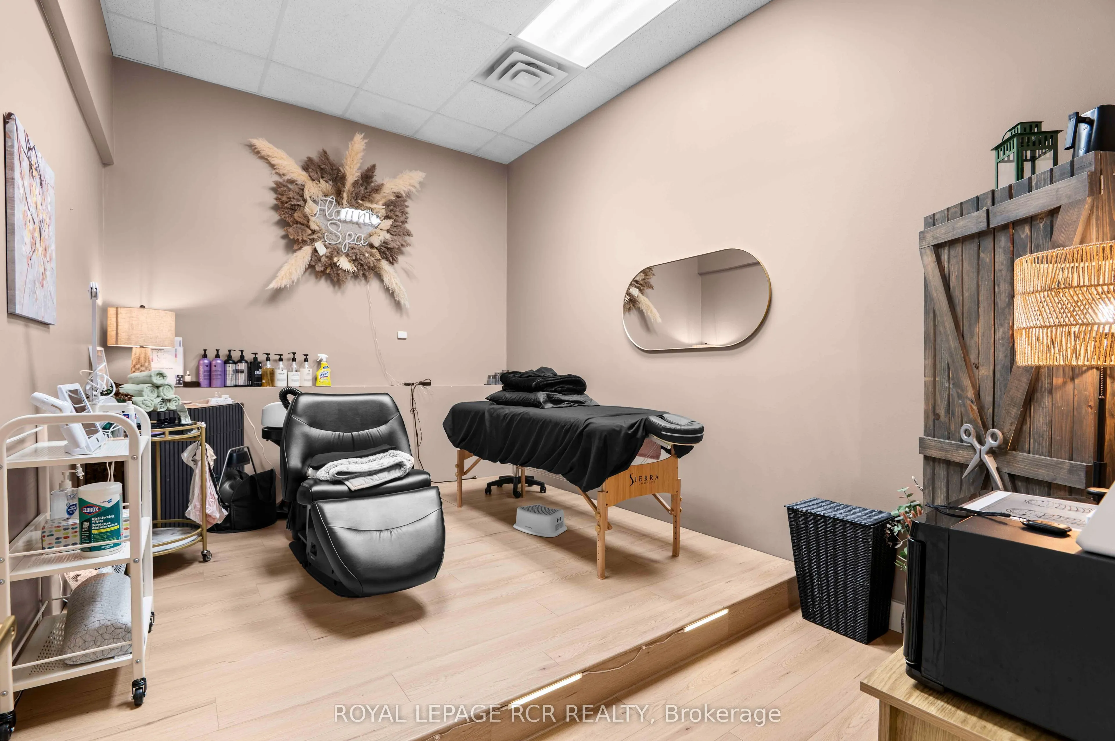 229 Broadway #20
