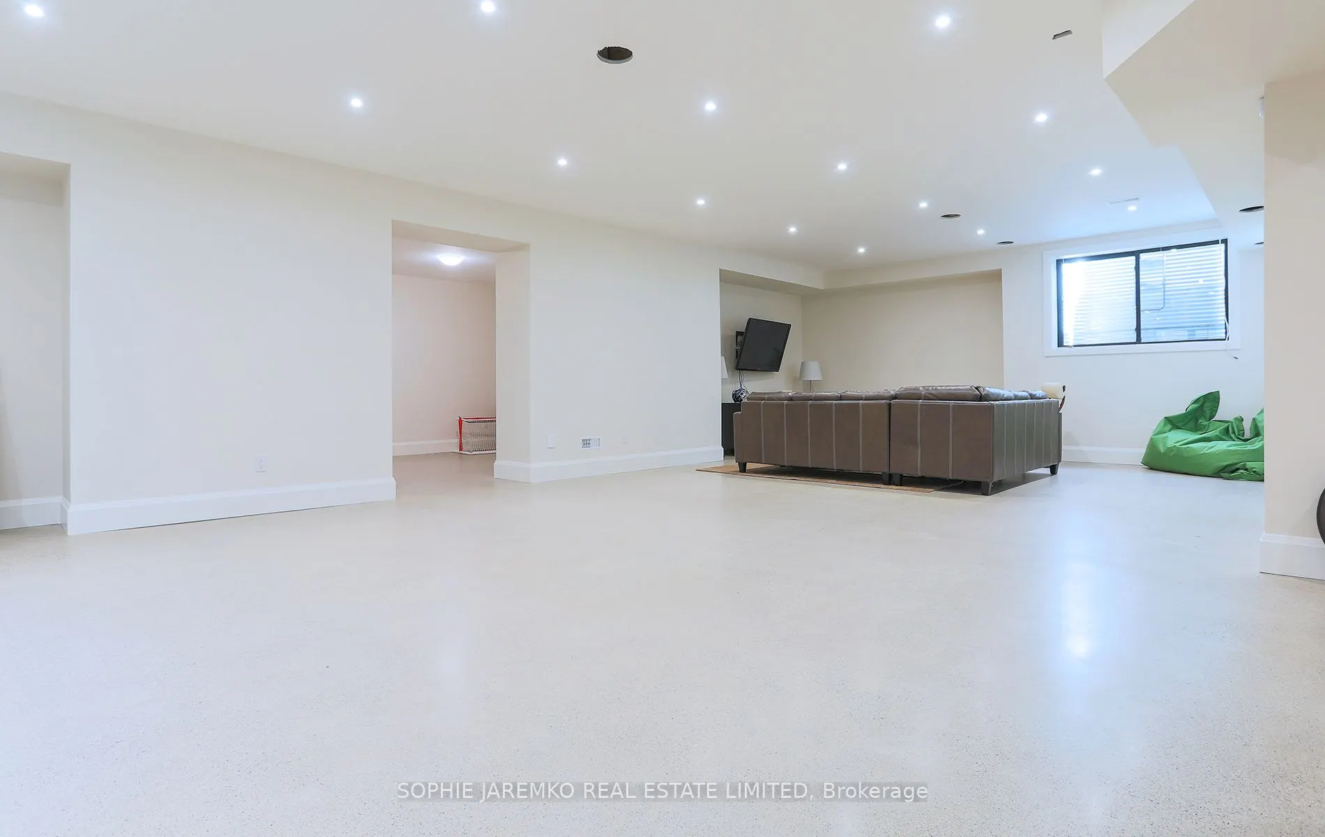 939 Melton Drive