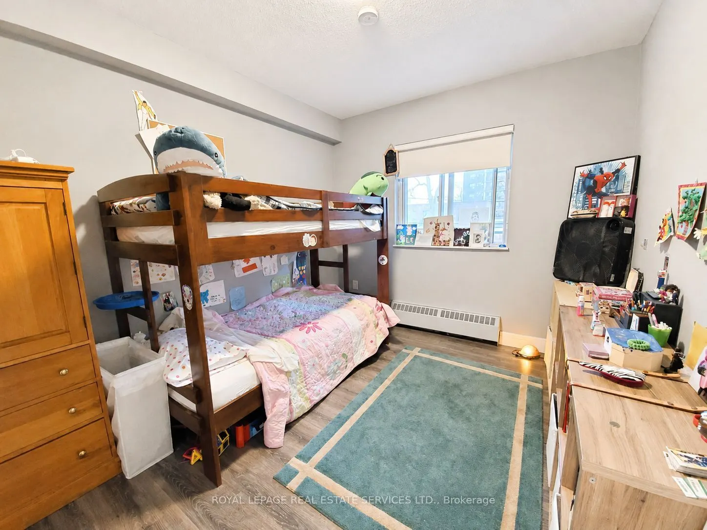 15 Elizabeth Street N #203