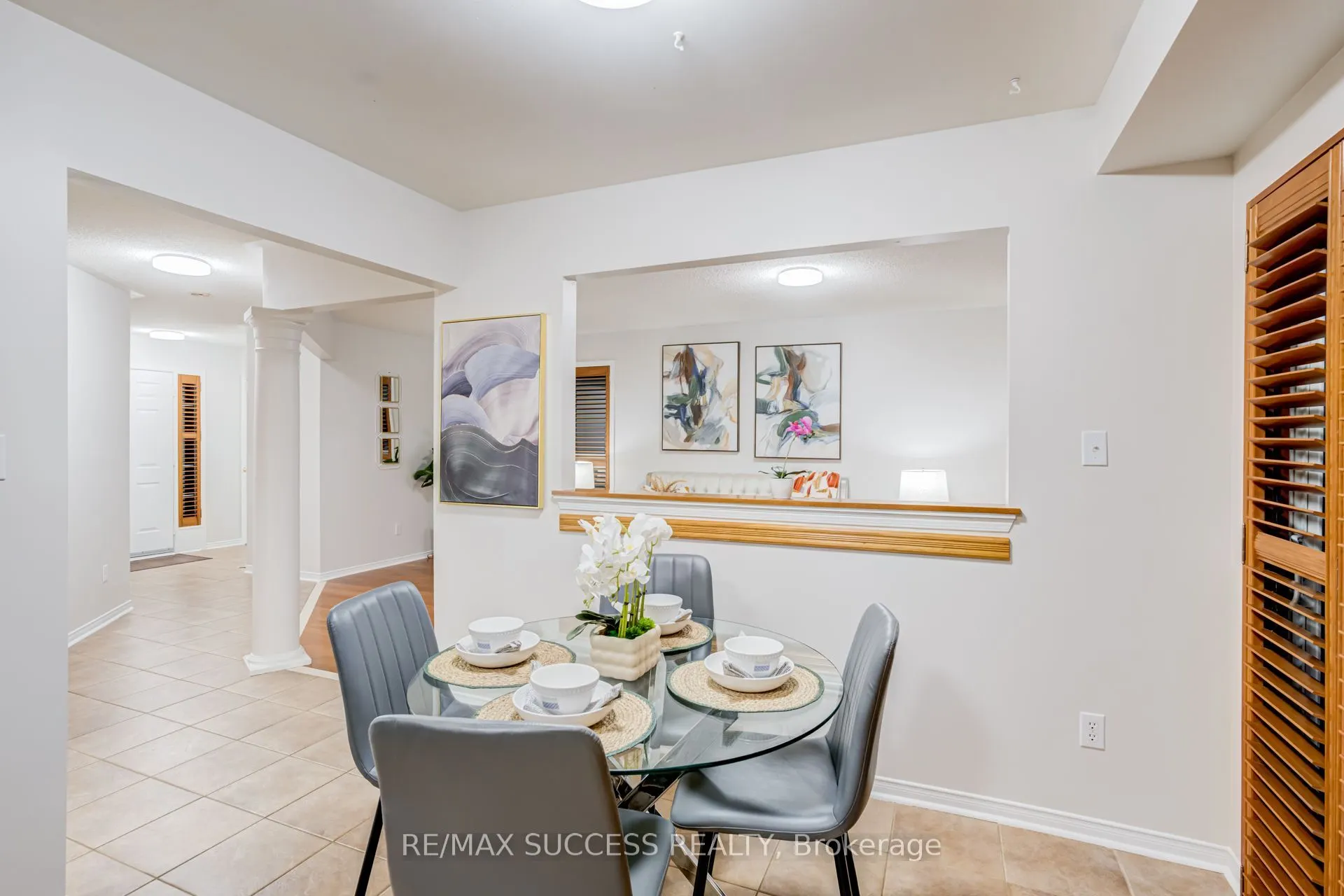 54 Ferncroft Place