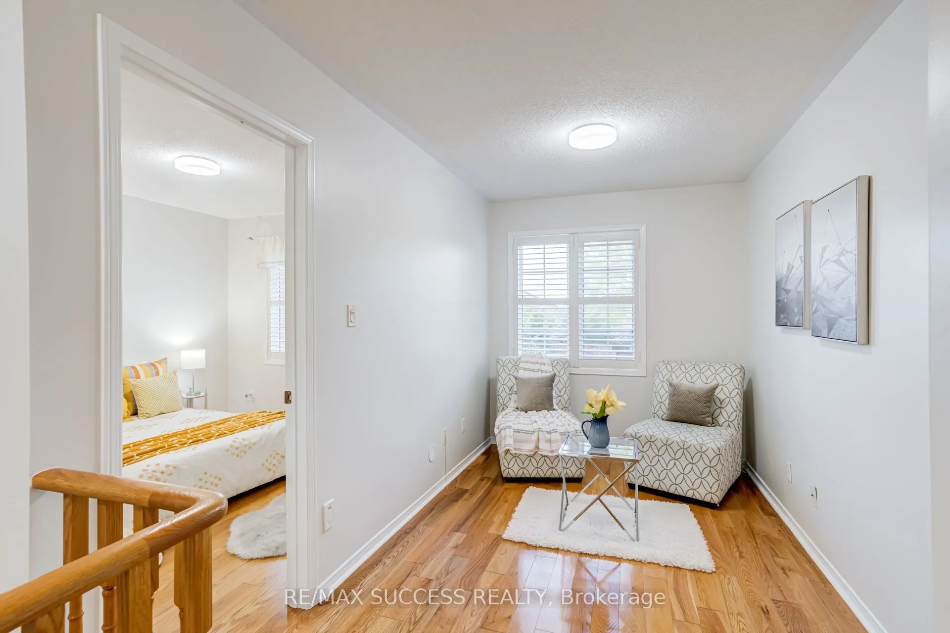 54 Ferncroft Place