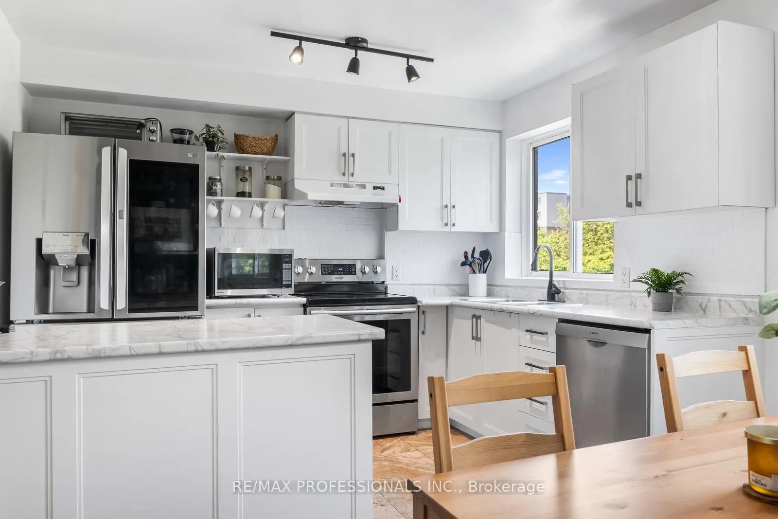 1275 Cornerbrook Place #313