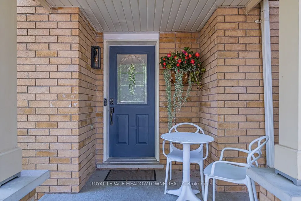 1116 Barclay Circle