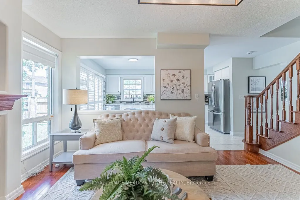 1116 Barclay Circle