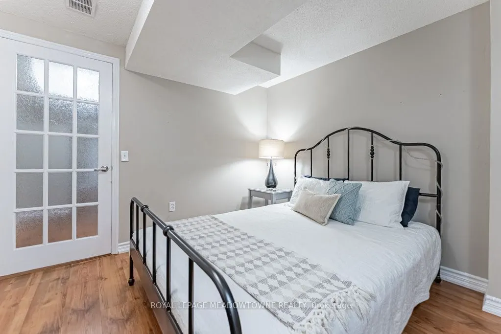 1116 Barclay Circle