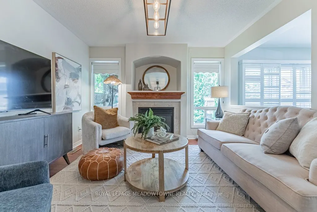 1116 Barclay Circle