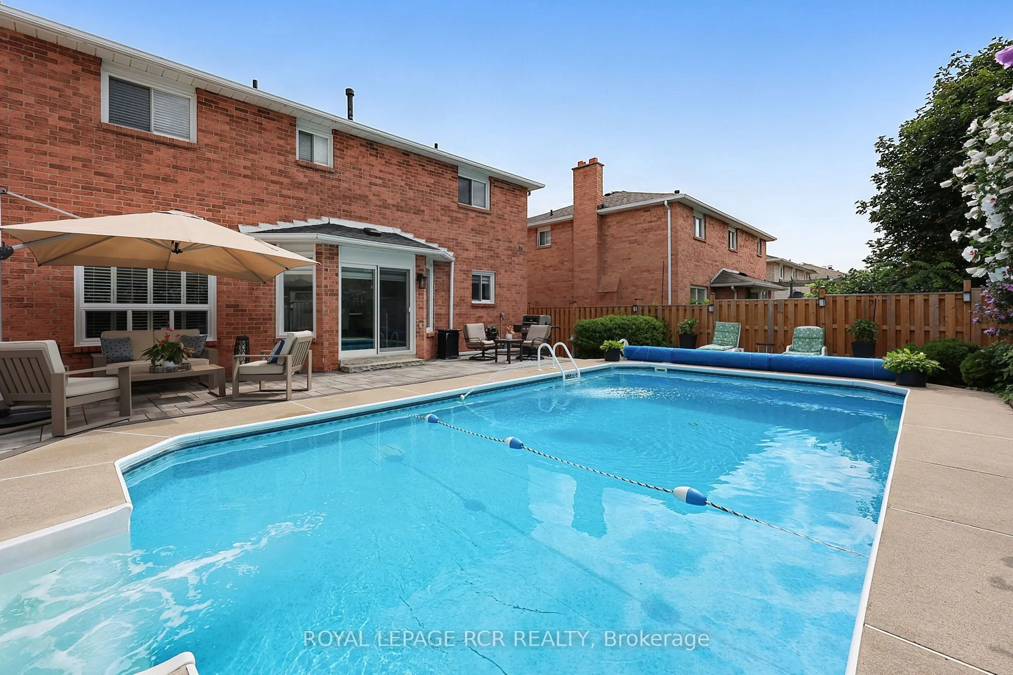 18 Mccabe Crescent