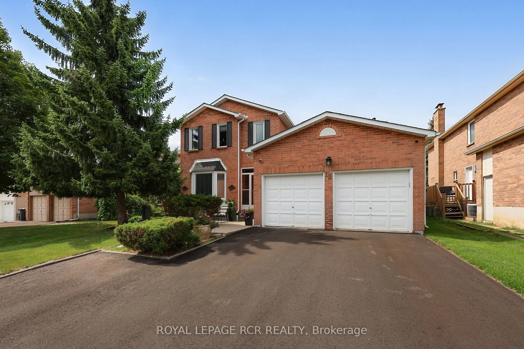 18 Mccabe Crescent