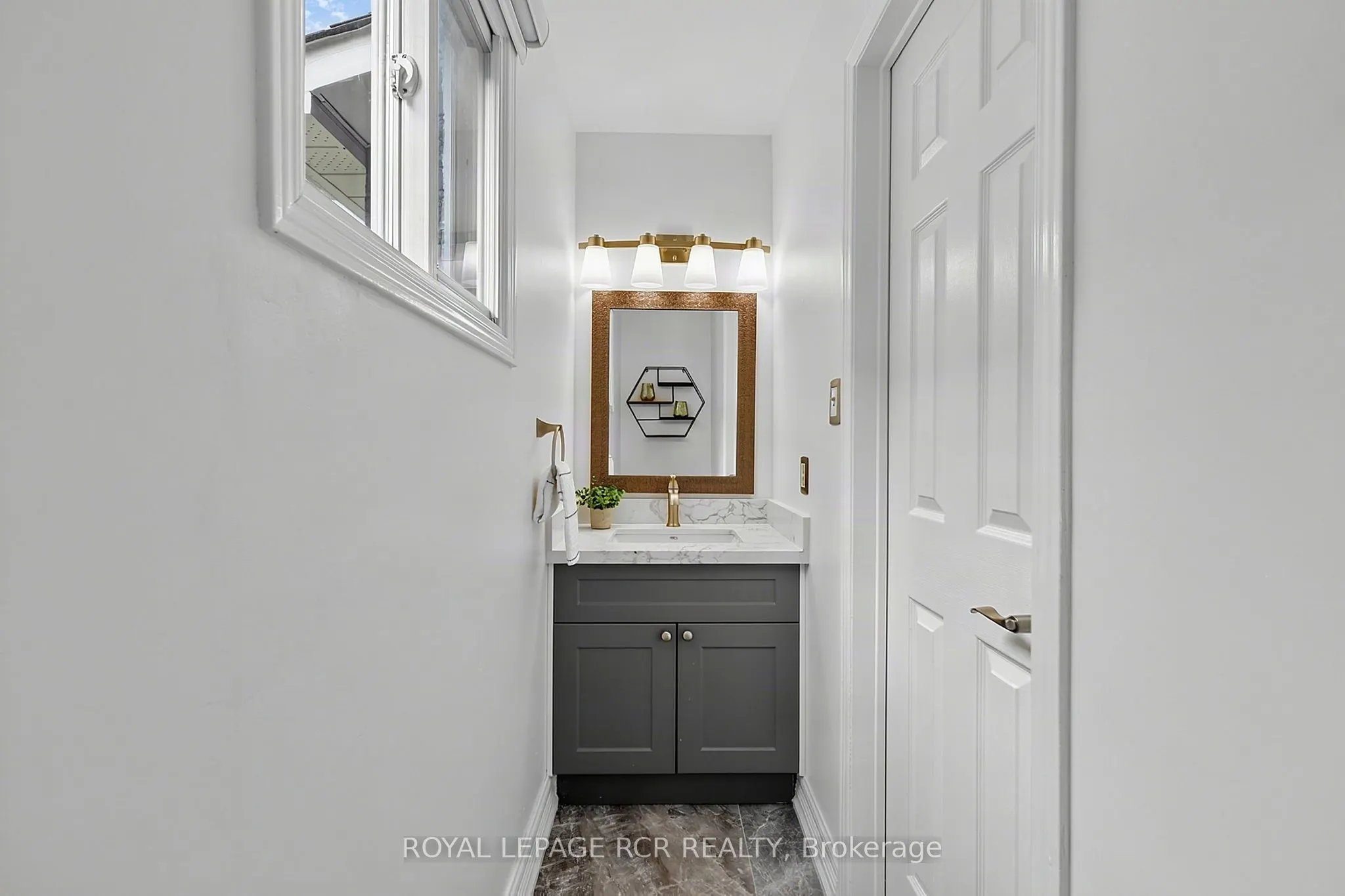 18 Mccabe Crescent