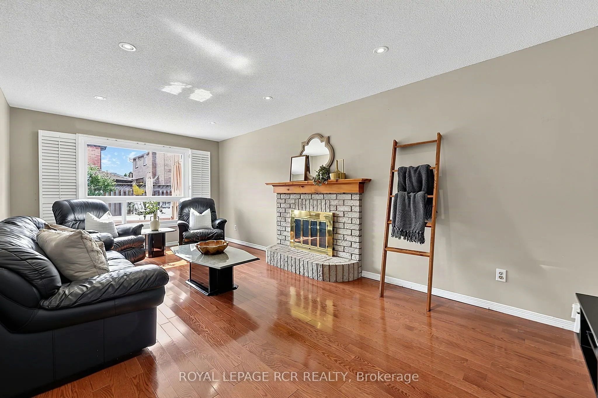 18 Mccabe Crescent
