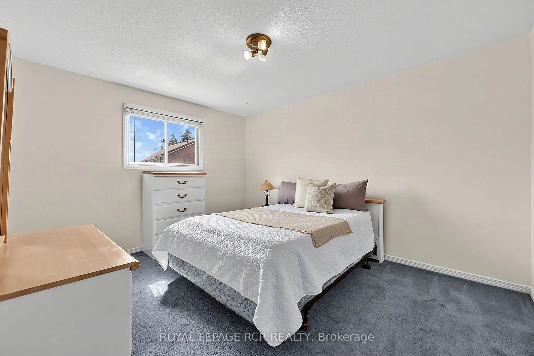18 Mccabe Crescent