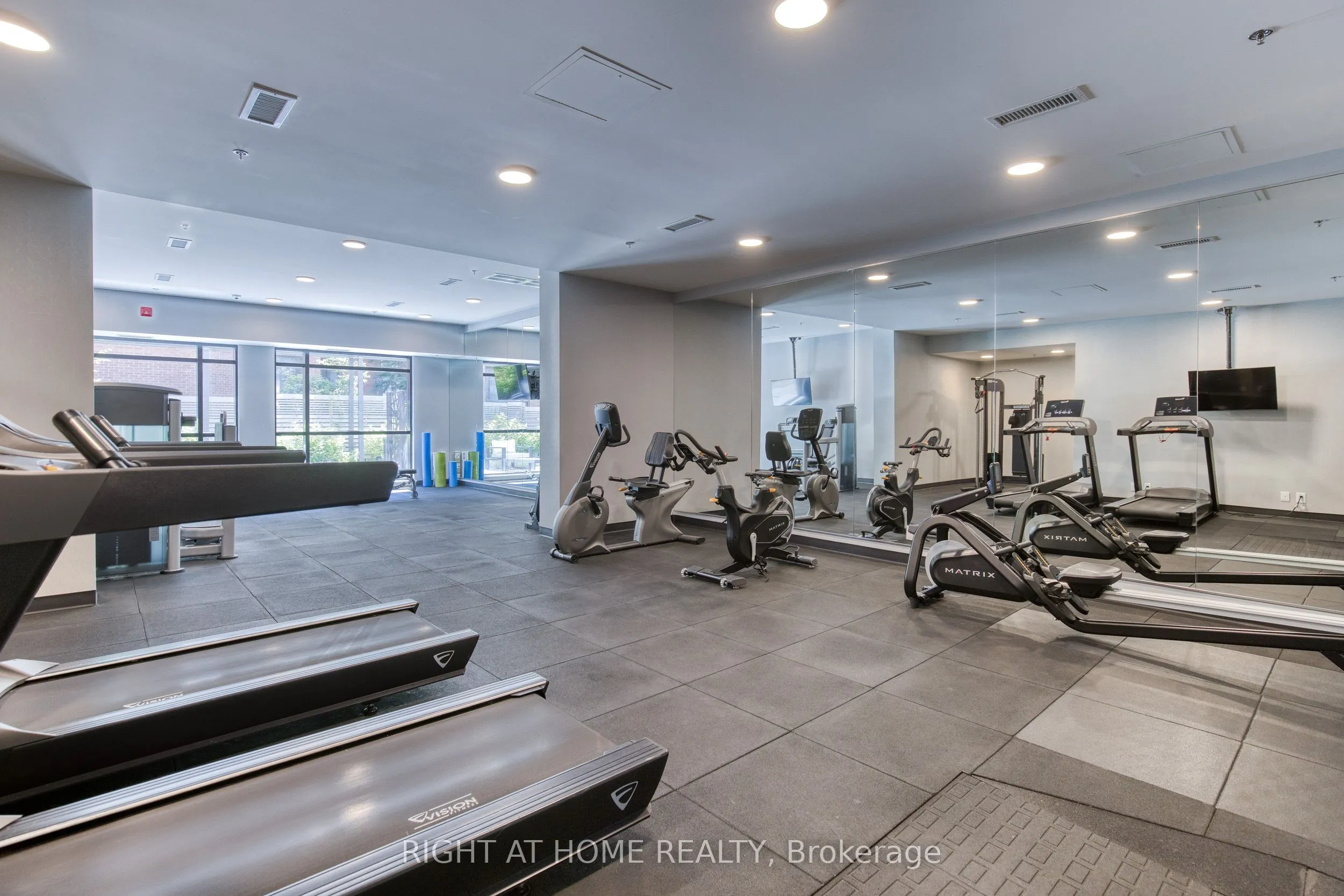 50 Ann Street #316