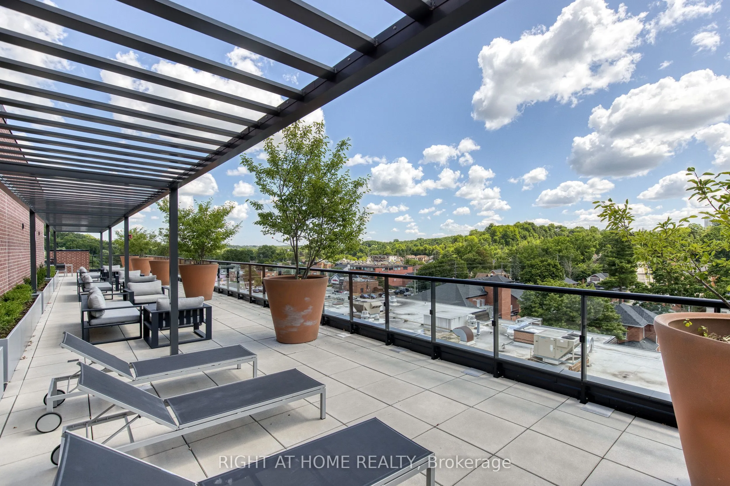 50 Ann Street #316