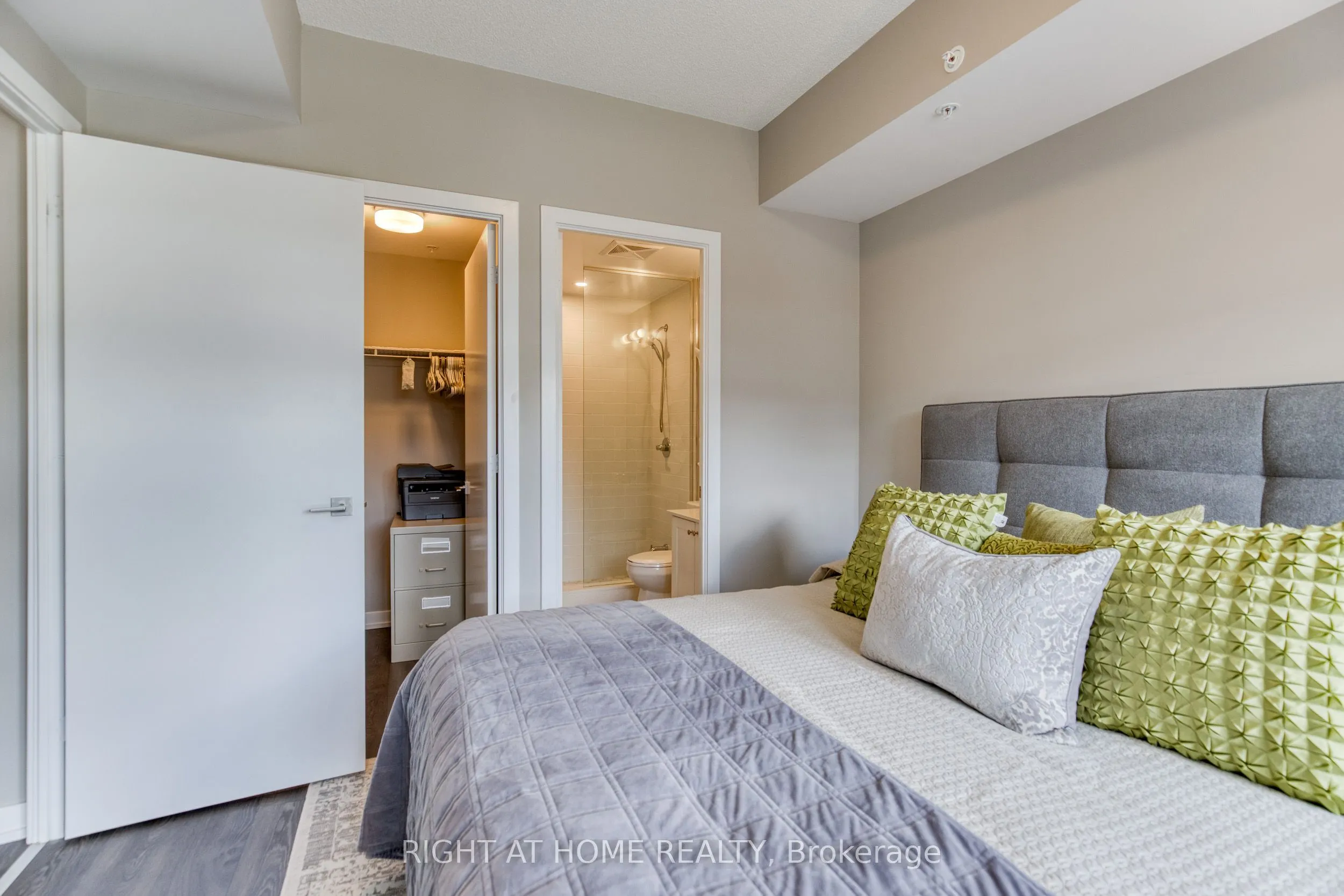 50 Ann Street #316