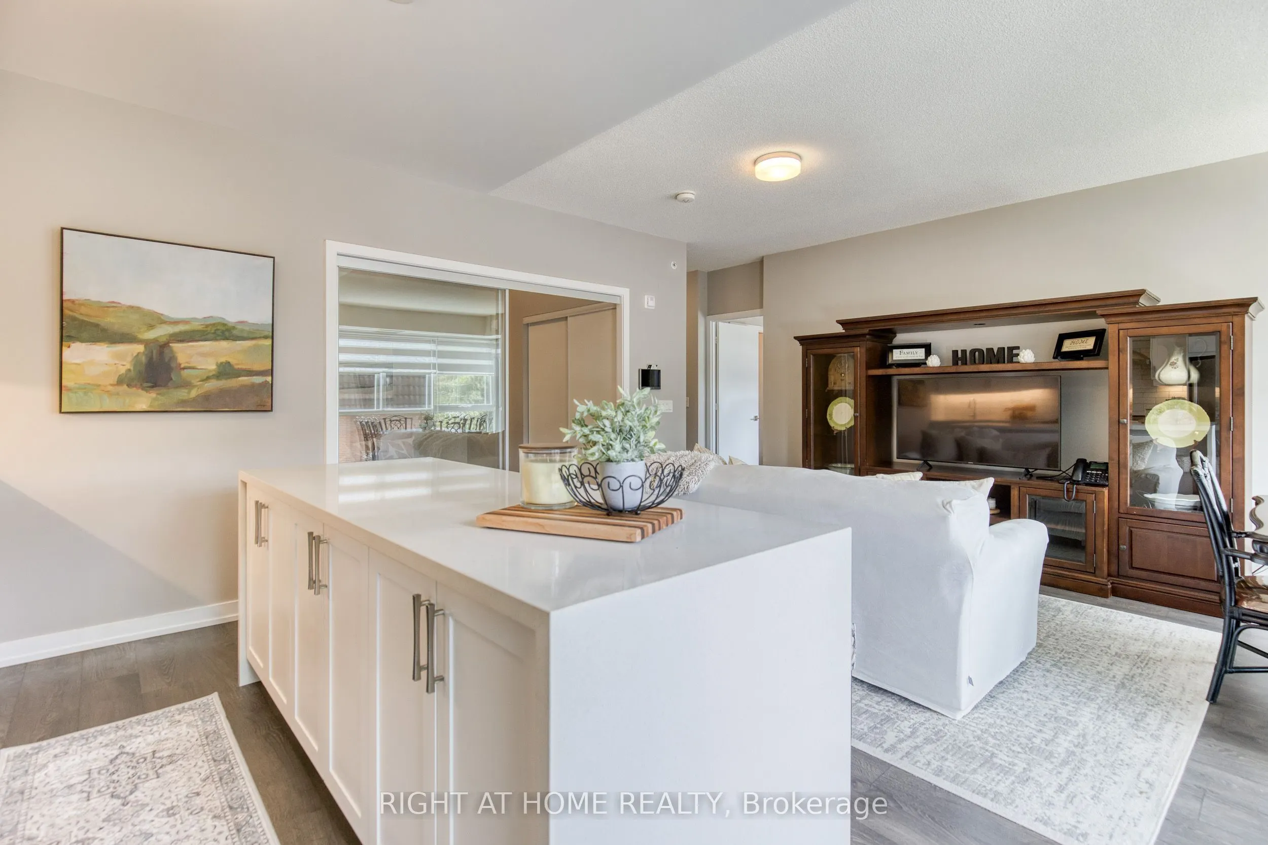 50 Ann Street #316