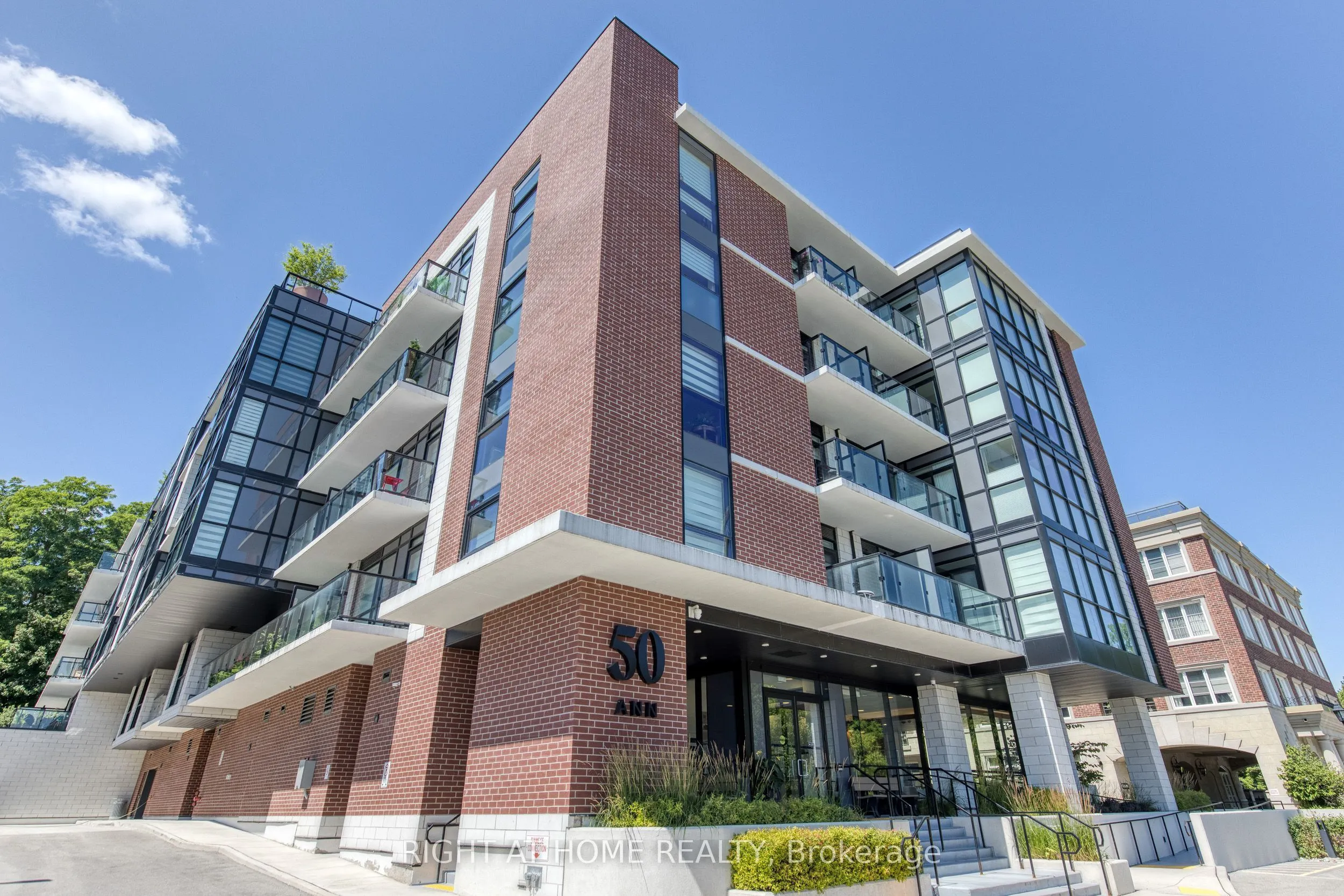50 Ann Street #316
