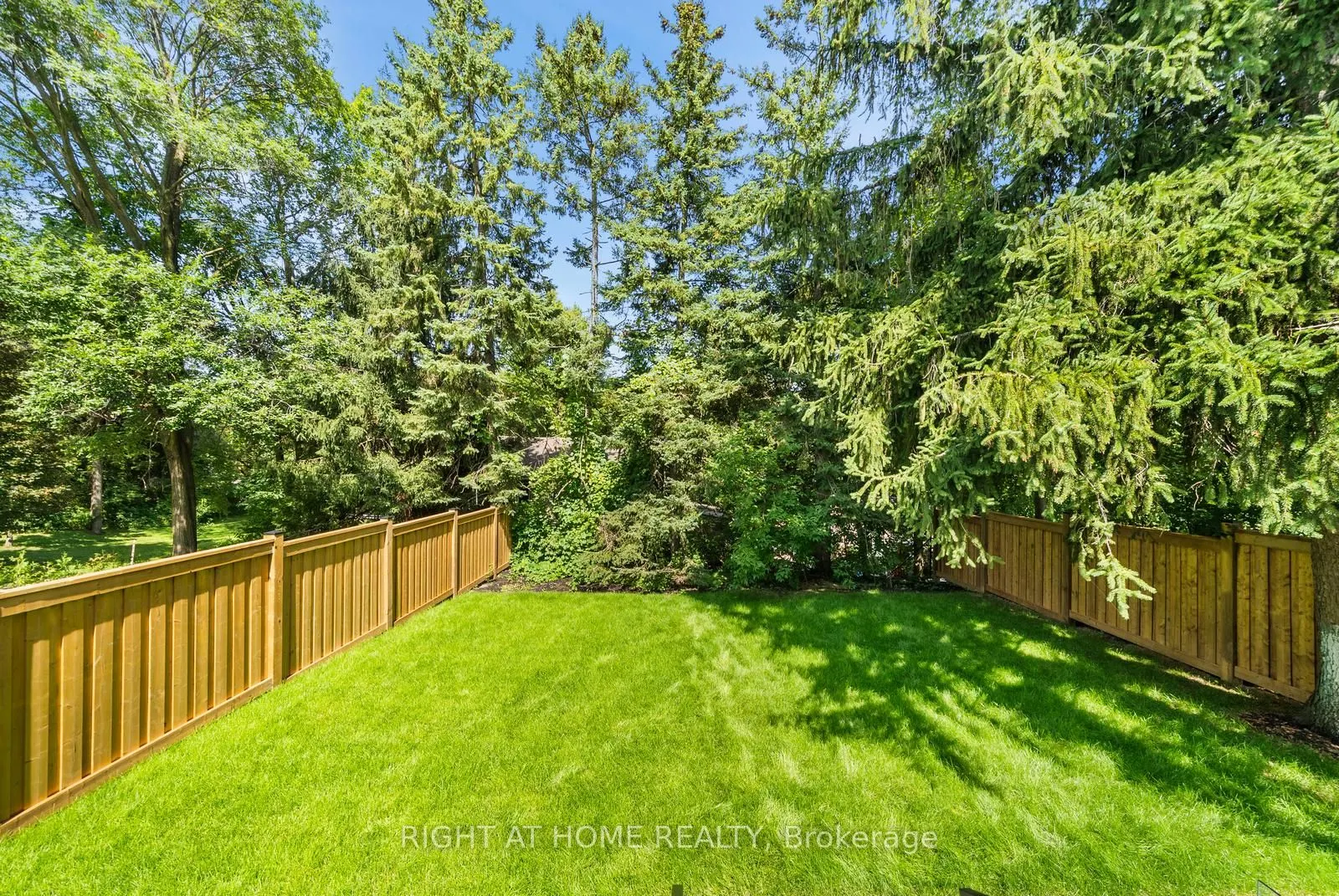 1205 Canterbury Road