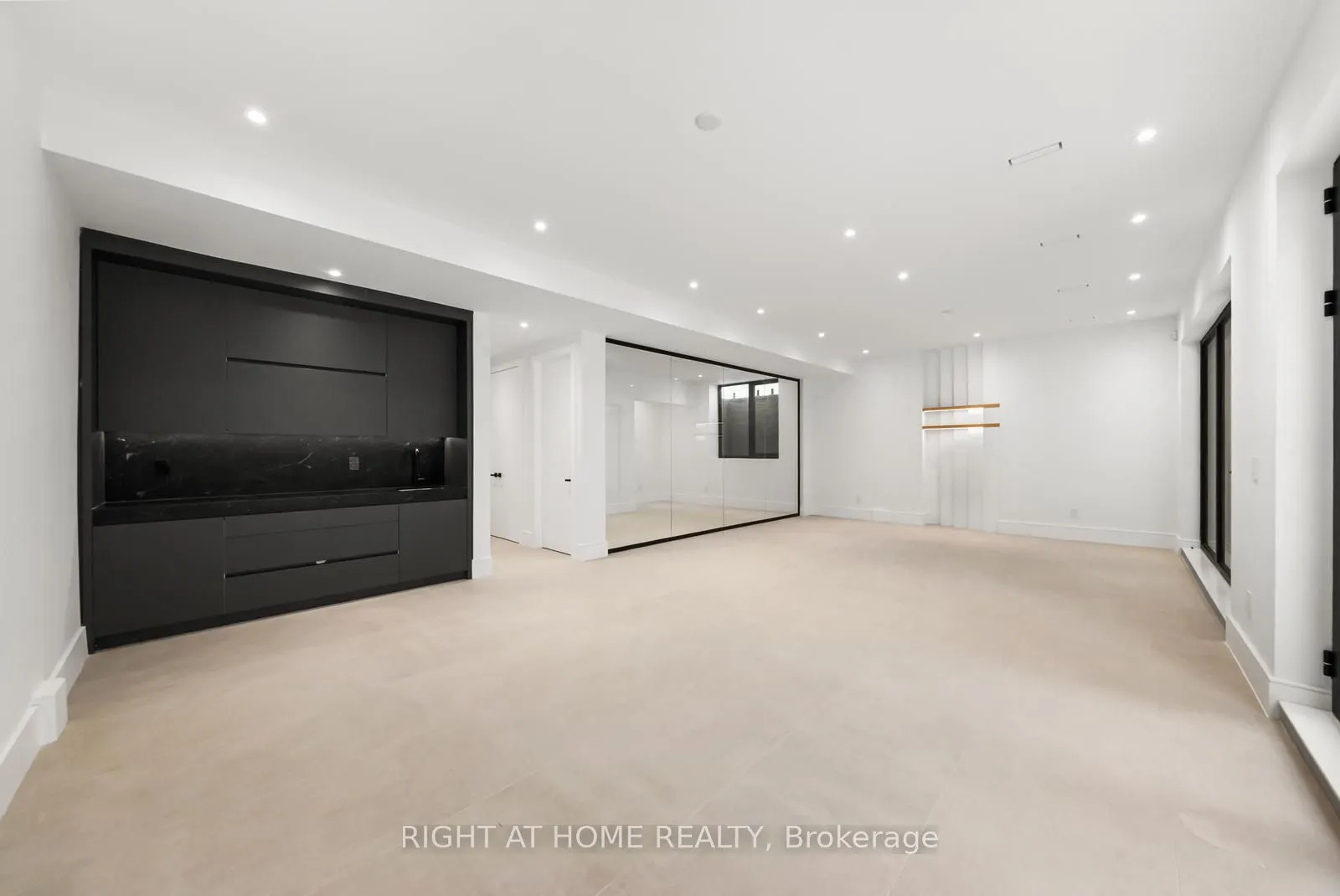1205 Canterbury Road