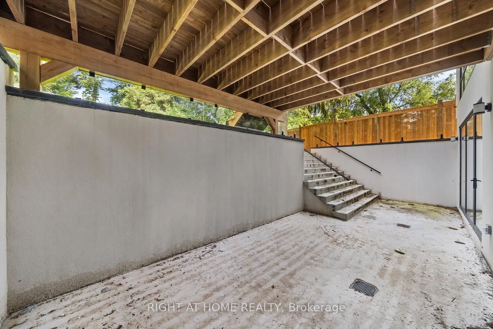 1205 Canterbury Road