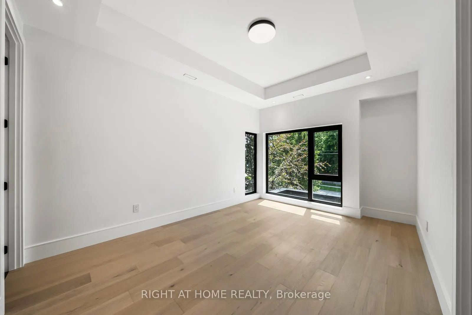 1205 Canterbury Road