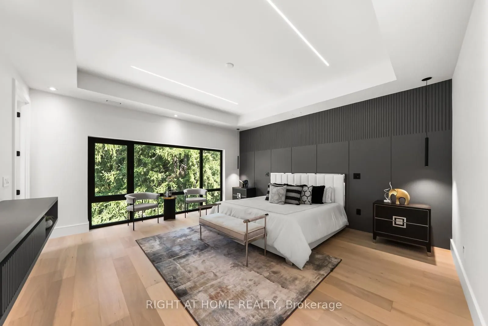 1205 Canterbury Road