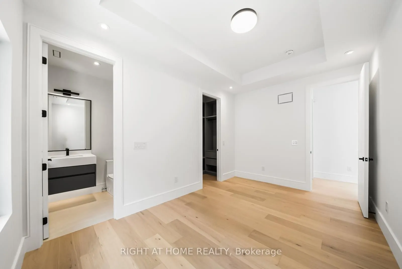 1205 Canterbury Road