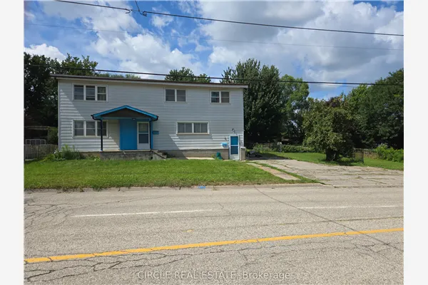 4 3rd Side Road S