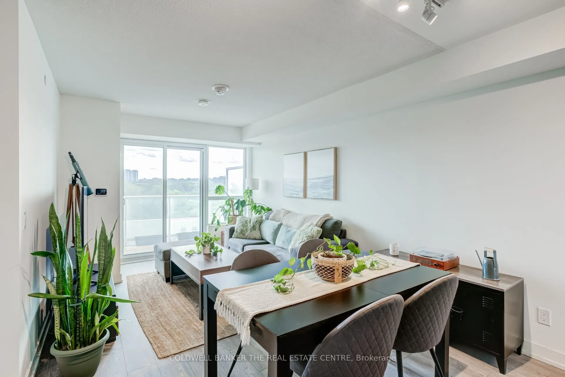 10 Wilby Crescent #412