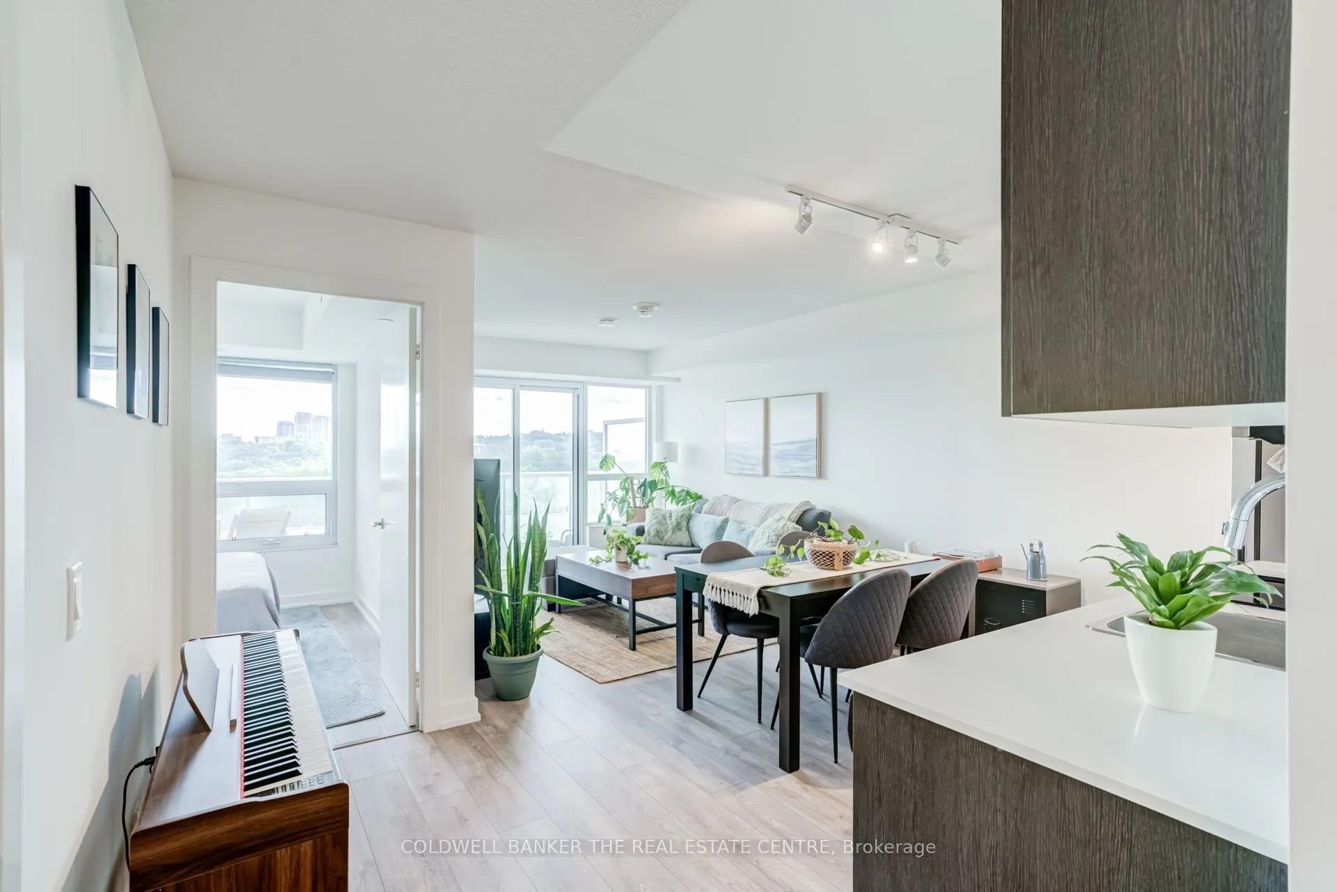 10 Wilby Crescent #412