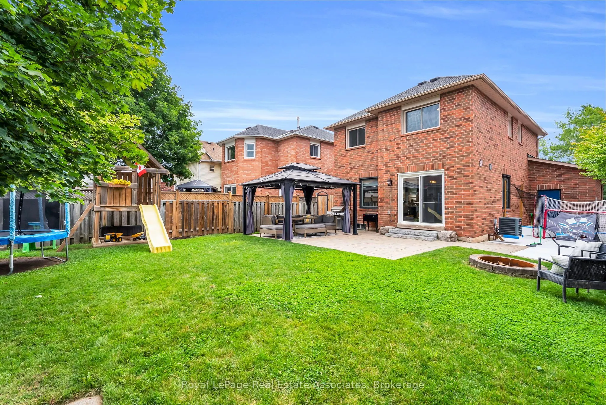 22 Mccullough Crescent