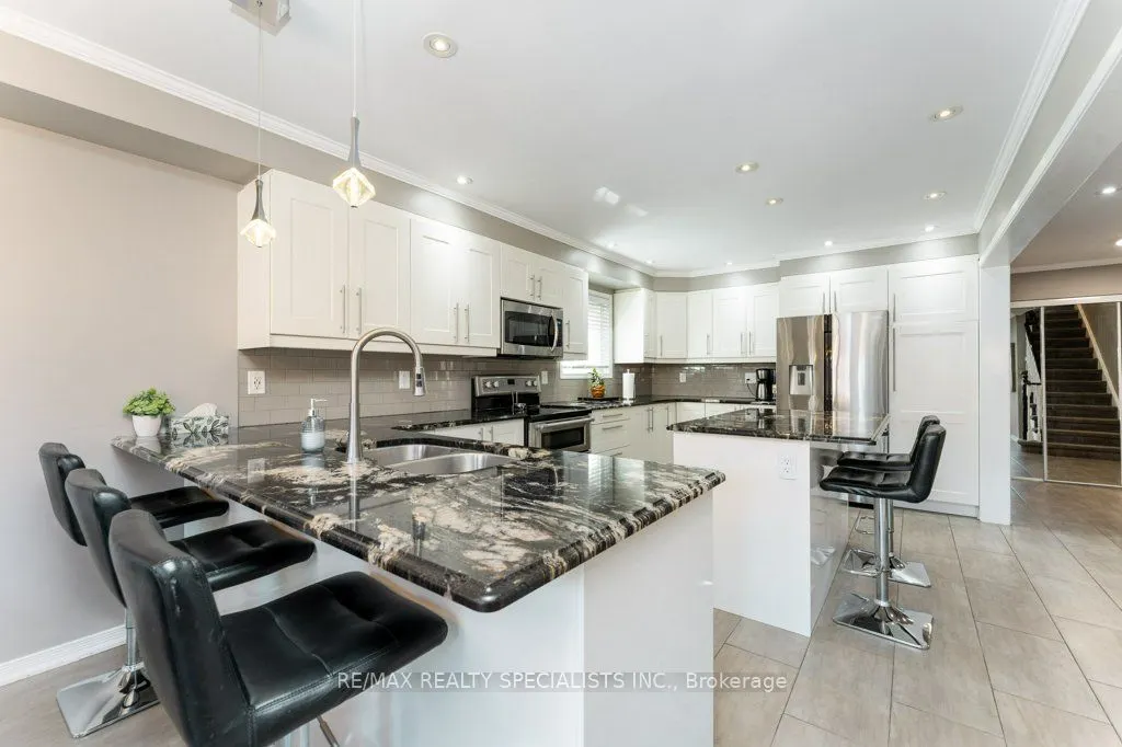 34 Killaloe Crescent
