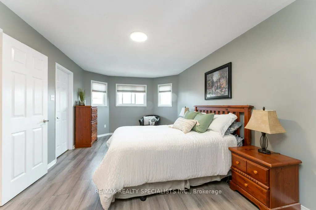 34 Killaloe Crescent