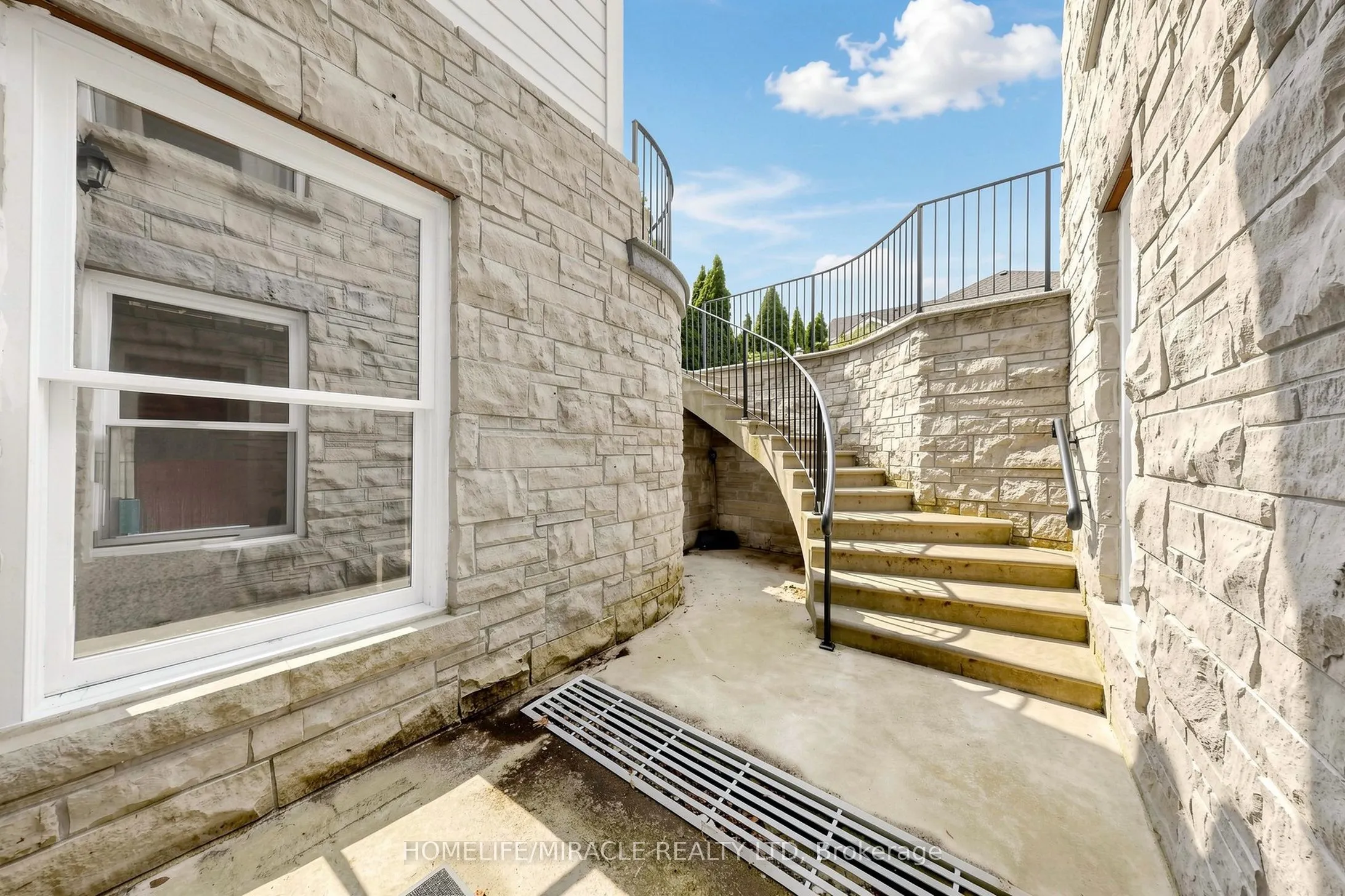 477 Savoline Boulevard