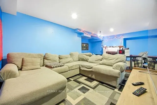 3125 Fifth Line #34