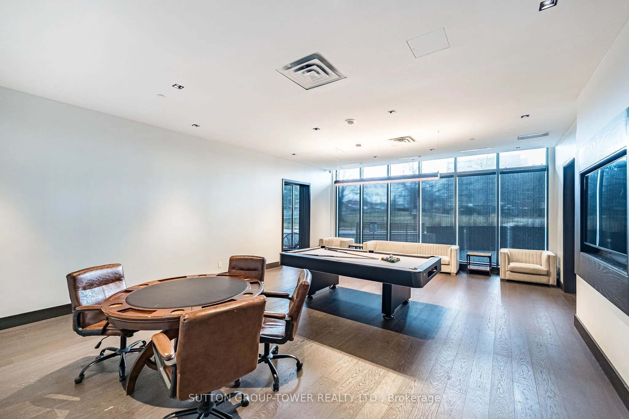 1461 Lawrence Avenue W #609