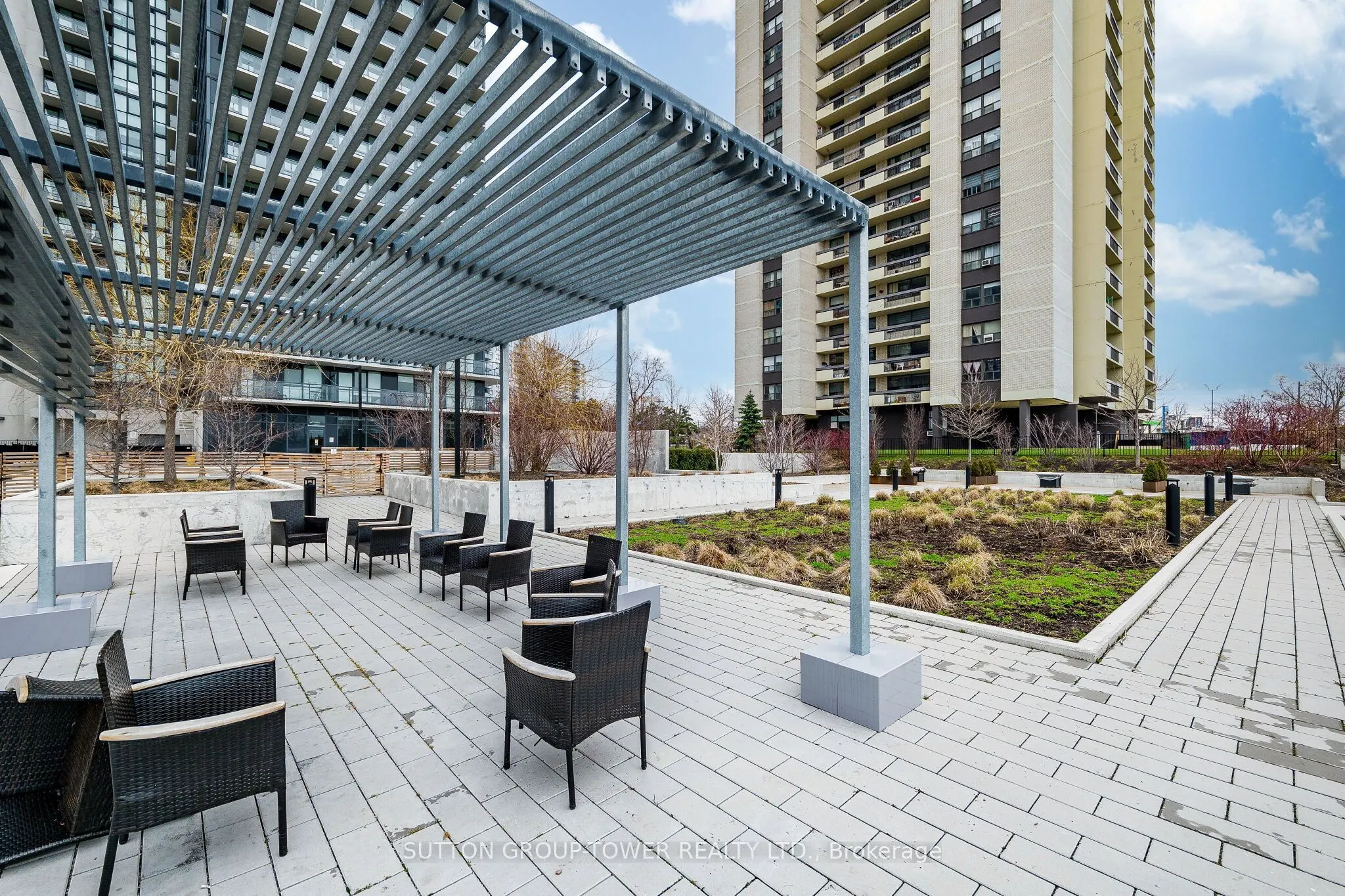 1461 Lawrence Avenue W #609