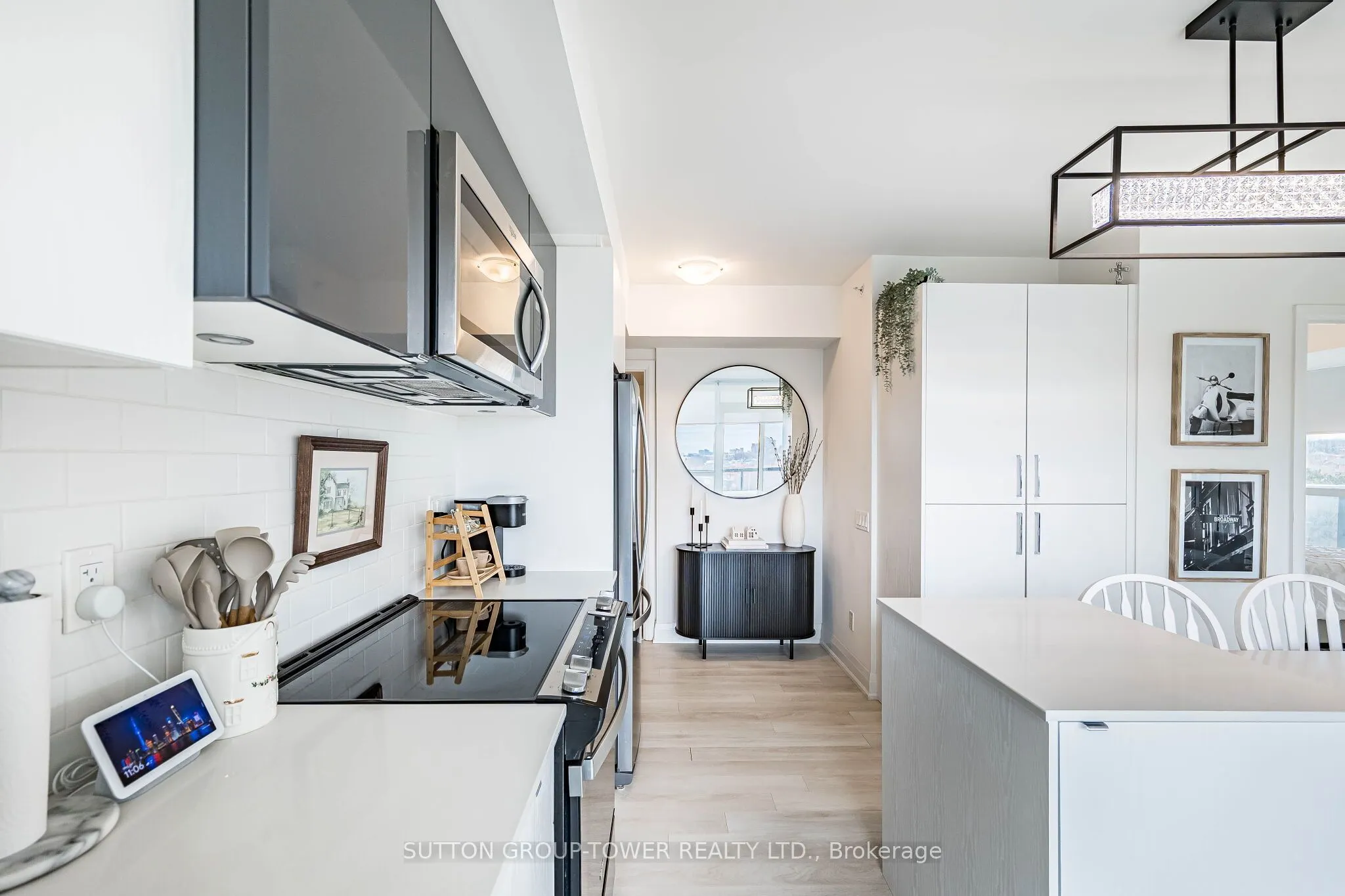 1461 Lawrence Avenue W #609