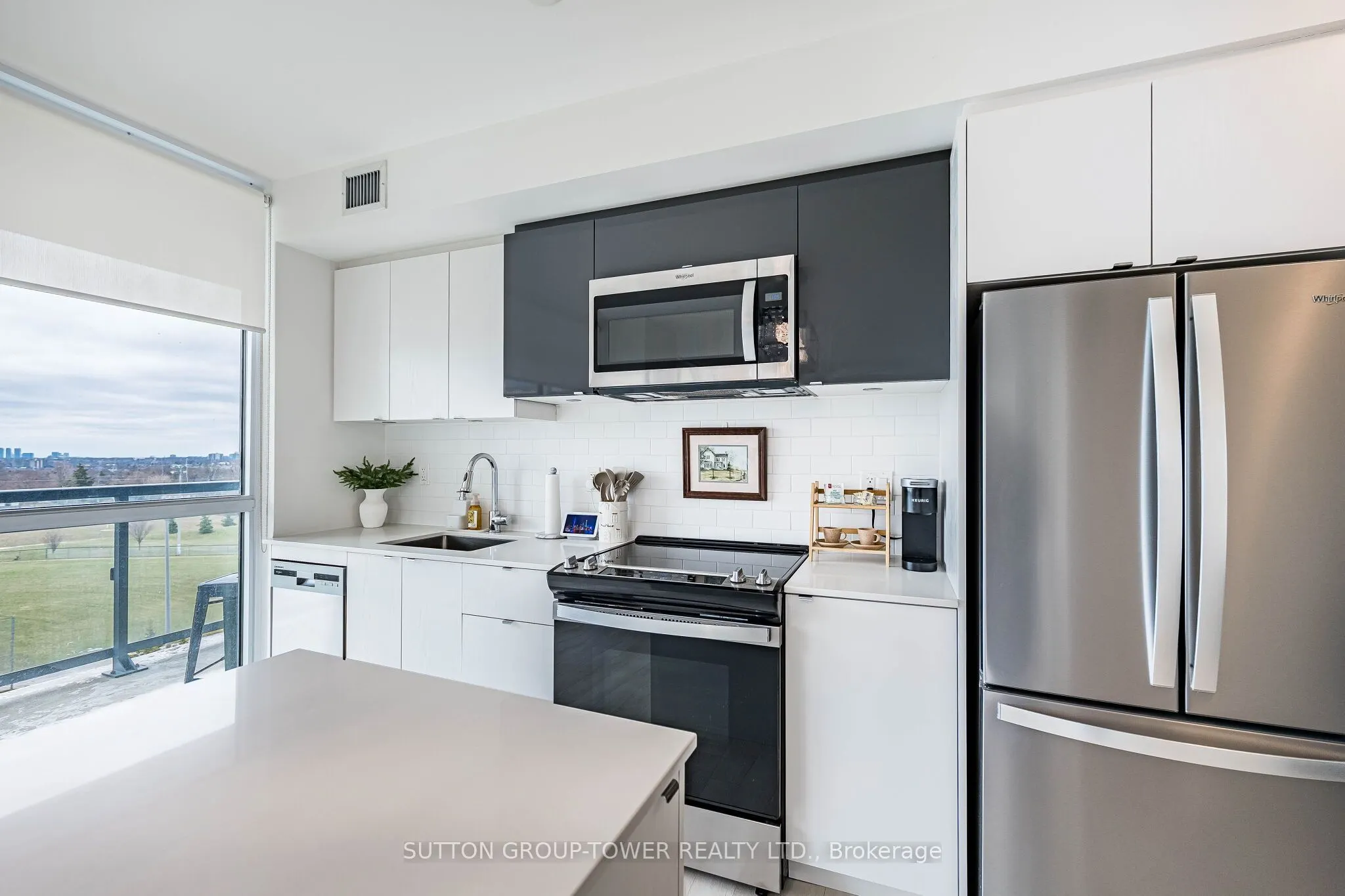 1461 Lawrence Avenue W #609