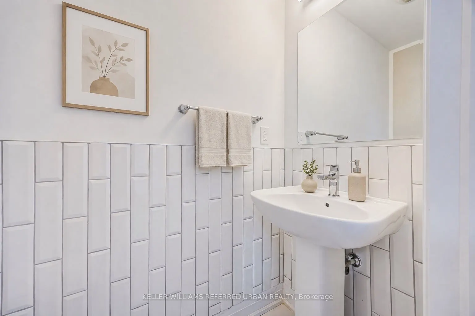 719 Lawrence Avenue W #52